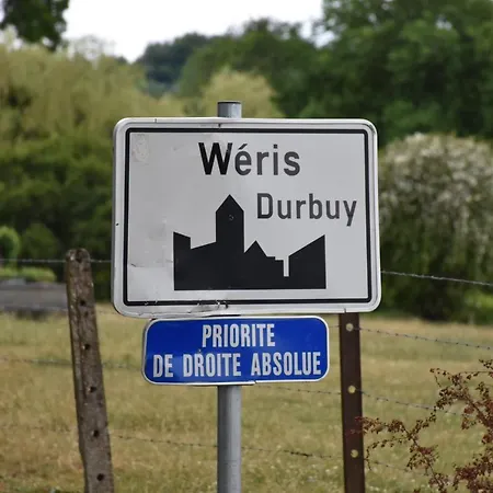 Les Maisons Blanches Hébergement de vacances Wéris