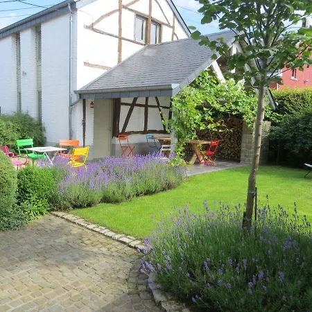 Les Maisons Blanches Hébergement de vacances Wéris